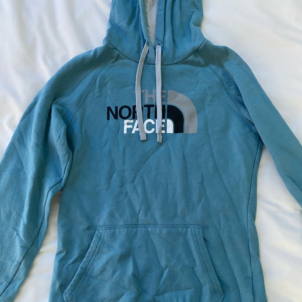 North face sweatshirt bundle